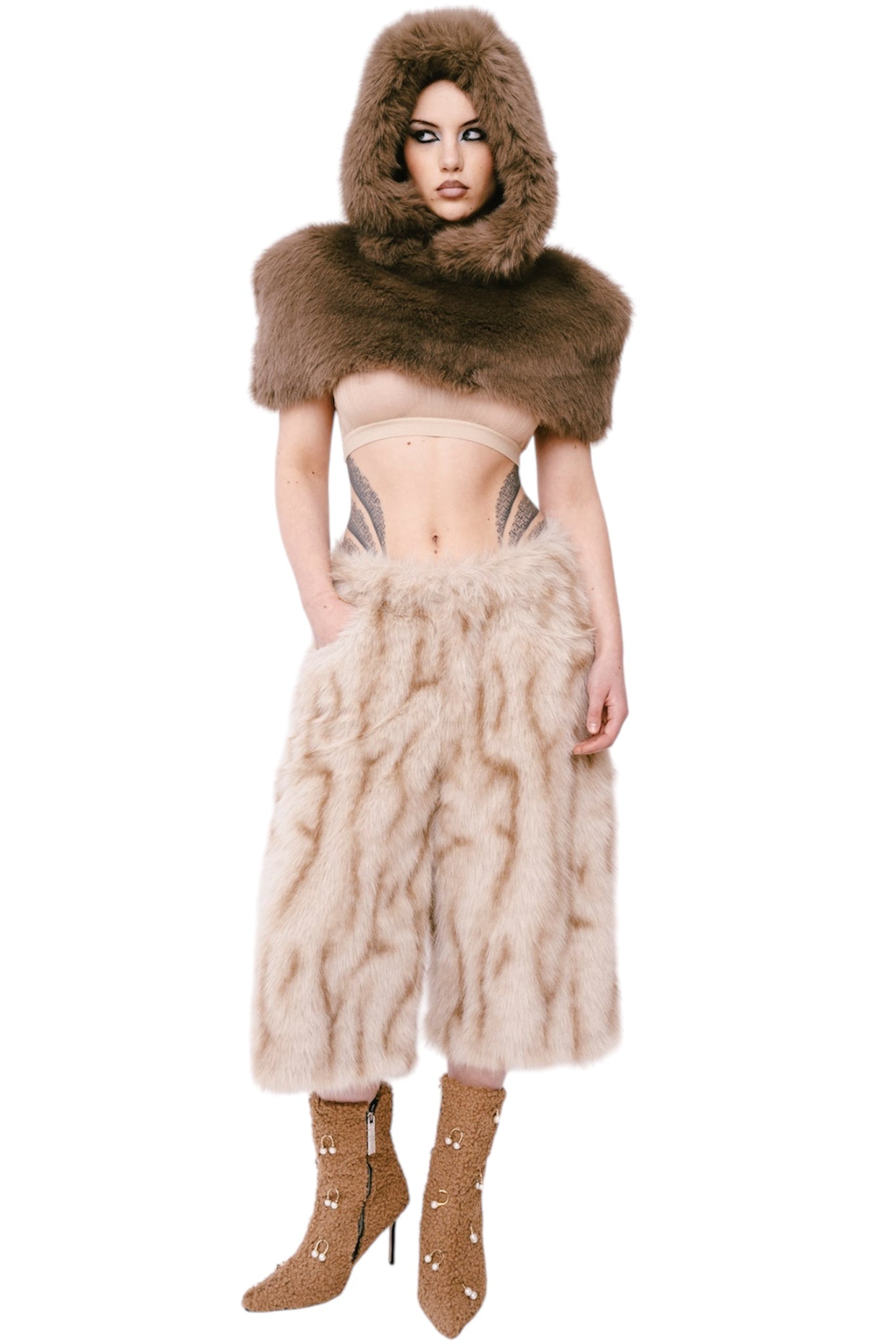 Nonchalant Hooded Shoulders